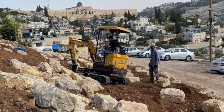 نهب أراضي القدس.. قراءة في الأبعاد السياسية لخطة التسوية الإسرائيلية