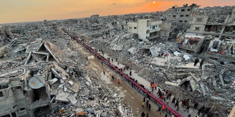 فرحة رمضان وسط الركام.. قصص صمود من قلب غزة