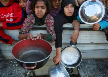 غزة بين أنياب الحصار ومخالب الاستغلال