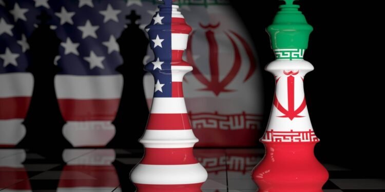 الملف الإيراني بعد مسقط: هل تنزلق الدبلوماسية إلى خيار القوة؟