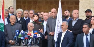 جنوب لبنان على مفترق السلاح.. هل ينجح سلام في استعادة السيادة؟