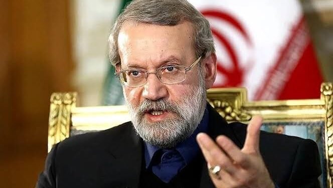 مسقط على خط التهدئة.. هل تمهد زيارة لاريجاني لاختراق إيراني–أميركي؟