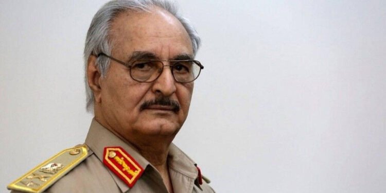 حفتر في باكستان.. شراكة عسكرية جديدة تكسر قيود التجاذبات الدولية