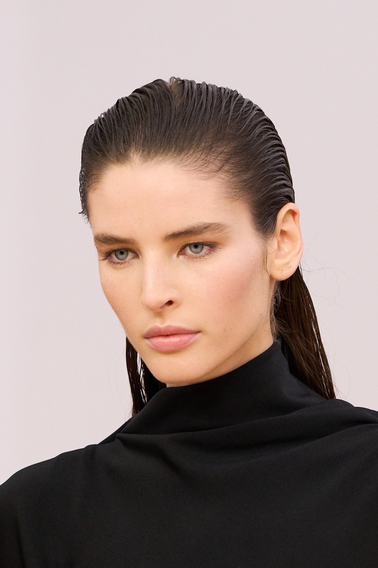 ألوان صبغات الشعر في ربيع 2026