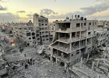 تجاهل غزة وإدانة إيران.. تحليل يكشف ازدواجية الموقف الأوروبي