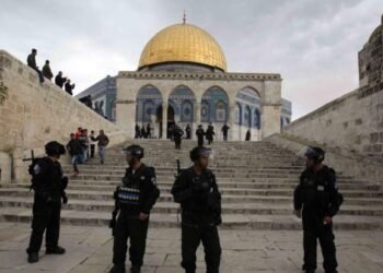 إغلاق الأقصى في رمضان.. تحذيرات عربية من تصعيد التوتر في القدس