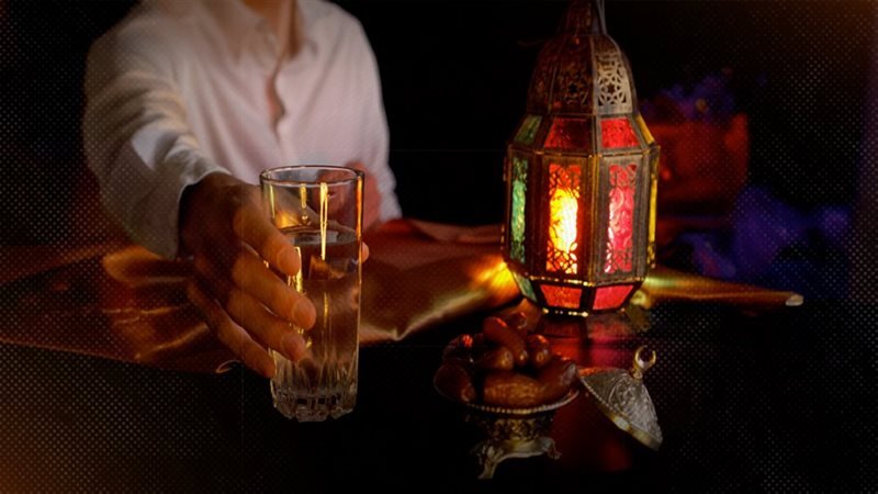 كيف يحول رمضان جسدك إلى ماكينة لحرق الدهون الحشوية؟