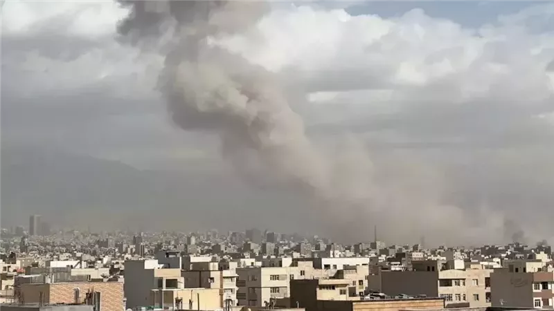 خارطة النار تتسع.. القصف يطال قلب إيران وغربها