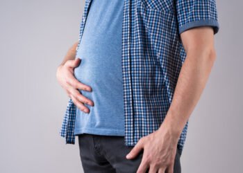 علاج الانتفاخ في رمضان.. أسباب غازات البطن أثناء الصيام