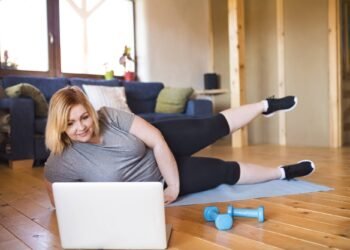 تمارين منزلية في الساعة الذهبية قبل إفطار رمضان