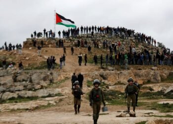 الاستيطان الصناعي.. خبراء يكشفون مخطط الاحتلال لنهب الأراضي الفلسطينية