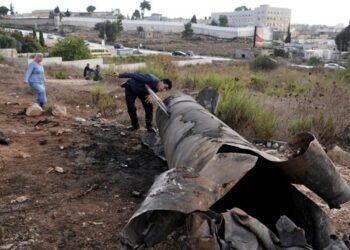 سكان الضفة يتعرضون لـ “النيران الصديقة”