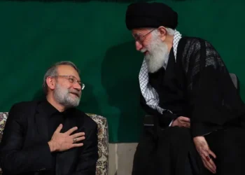 مفتاح بقاء النظام الإيراني.. الدور الخفي لـ علي لاريجاني بعد خامنئي