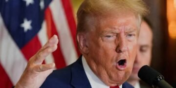 ترمب يهدد إيران: اليوم ضربة «غير مسبوقة».. هل تتغير قواعد اللعبة؟
