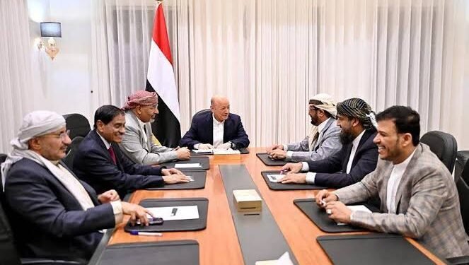 اليمن يرفع مستوى الجاهزية.. وتحذير رسمي للحوثيين من التصعيد