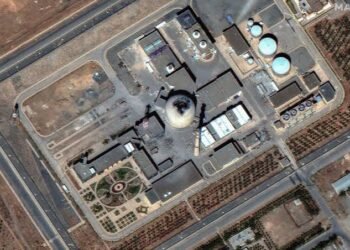 تحليل صور الأقمار الاصطناعية يكشف حجم الأضرار في إيران منذ بدء الحرب