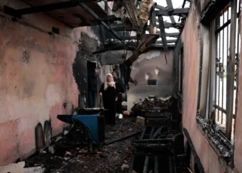 هجمات بحماية الاحتلال.. سكان “دير الحطب” يروون تفاصيل صادمة