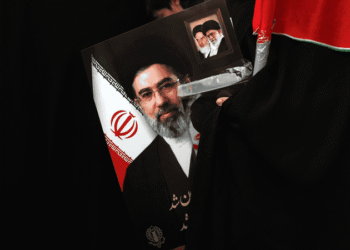 هل دخلت إيران مرحلة ما بعد المرشد؟.. تفاصيل وضع مجتبى خامنئي