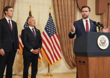 إسلام آباد تفشل في جمع واشنطن وطهران.. ملفان يفجران المفاوضات