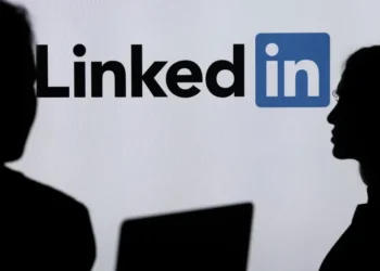 هل تورطت «لينكد إن» لصالح إسرائيل ضد المحتوى الفلسطيني؟