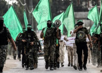 حماس بين الحسابات السياسية والواقع الإنساني