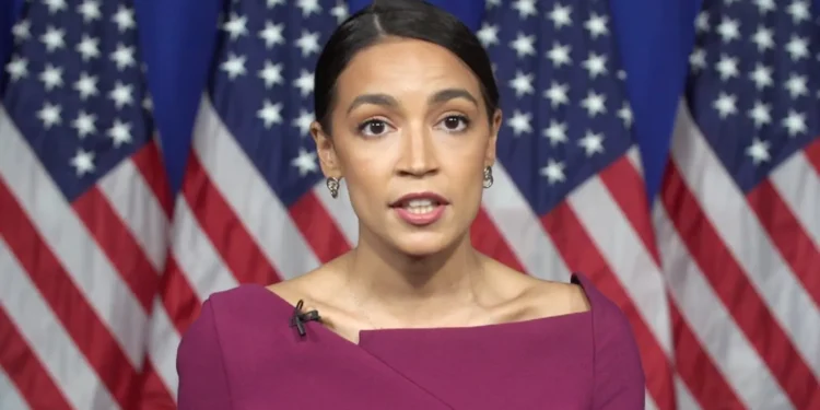 أوكاسيو-كورتيز تقترب من البيت الأبيض بتعهد صادم: لا تمويل لإسرائيل