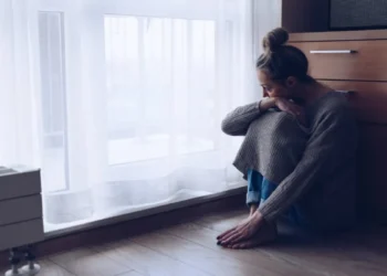 علاج التوتر.. أطعمة تحسن الحالة النفسية