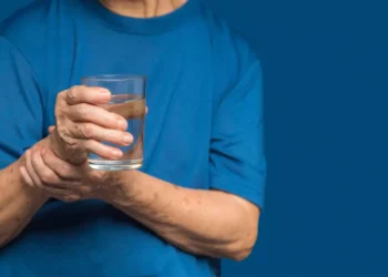 كيف تكتشف باركنسون قبل سنوات من ظهور الرعشة؟