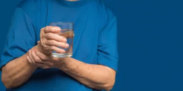 كيف تكتشف باركنسون قبل سنوات من ظهور الرعشة؟