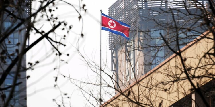 مداهمات ما قبل الفجر تهز القنصليات كوريا الشمالية في الصين