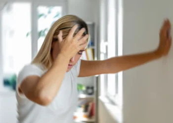 أسباب صداع الدورة الشهرية عند النساء