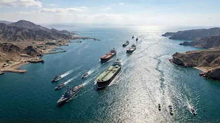 مضيق هرمز يعود للحياة.. شريان الطاقة العالمي يستأنف تدفقه بعد الهدنة