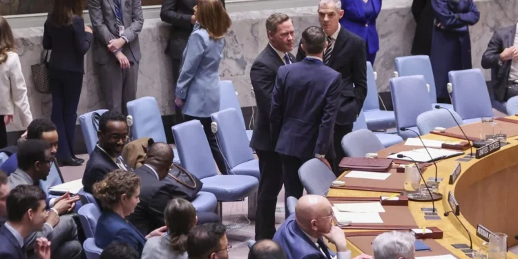 الصين وروسيا يستخدمان ” الفيتو ” ويعمقان أزمة مضيق هرمز