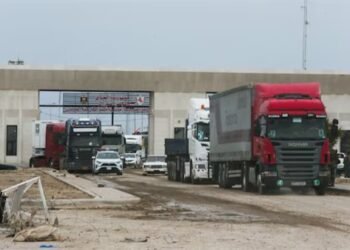 العراق يغلق حدوده مع إيران.. هل تنذر الغارات بتصعيد إقليمي جديد؟