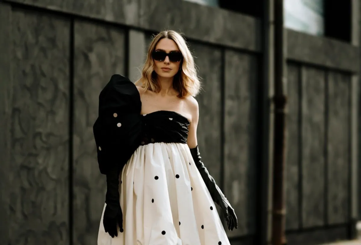 موضة 2026.. أزياء تغزو ربيع الأناقة بلمسات عصرية