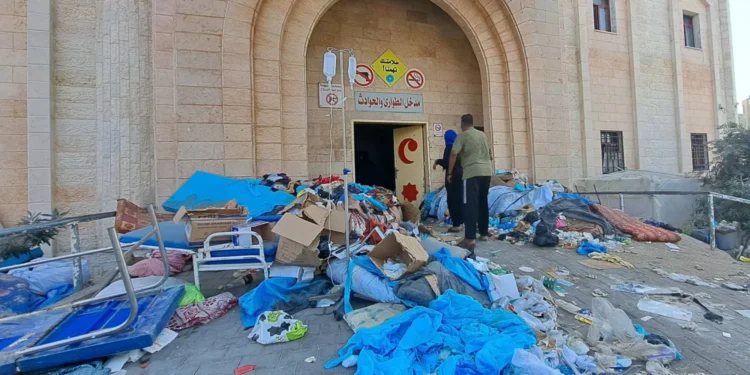 يوم الصحة العالمي.. نقص الأدوية وشلل المستشفيات يفاقمان معاناة المرضى