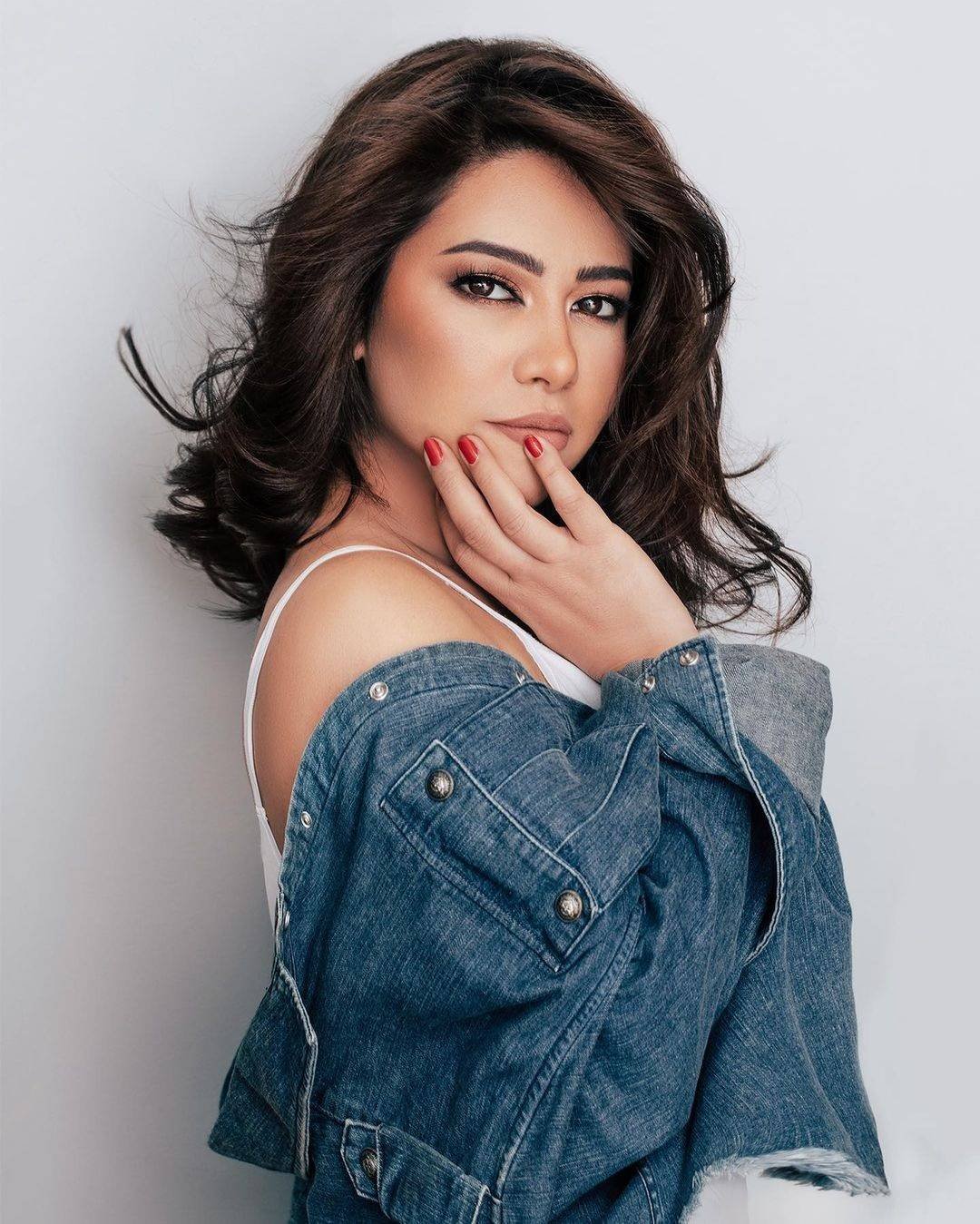 شيرين عبدالوهاب والتفاصيل الكاملة لحفل الأهرامات