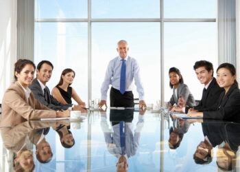 إتيكيت الحديث عن المال والرواتب في المجالس