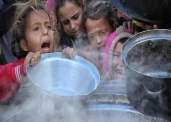 أوباما يحذر والأرقام توثق.. سكان غزة يواجهون الموت جوعًا