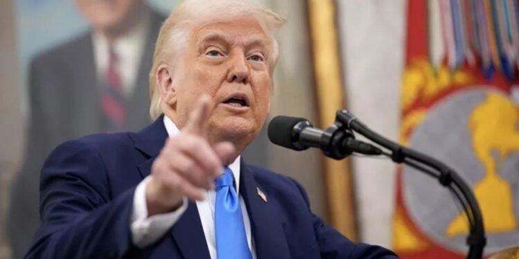 ترمب يدفع نحو جولة تفاوضية جديدة وسط تصعيد إيراني