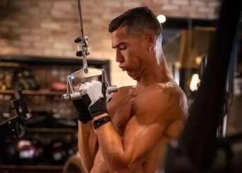 سر لياقة كريستيانو رونالدو.. الطباخ يكشف نظامه الغذائي