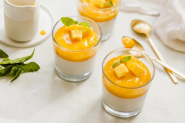 وصفات حلويات سهلة.. طريقة تحضير باناكوتا المانجو النباتية