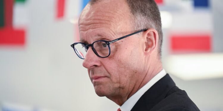 ميرز ينتقد واشنطن: إيران تتفوق دبلوماسياً في مفاوضات متعثرة