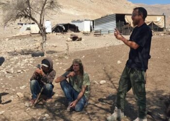 “حلق الرمانة”.. حكاية صمود في وجه الاستعمار والتهجير