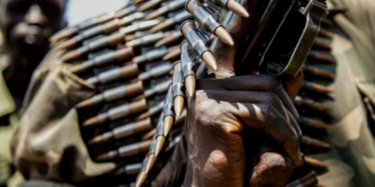 لماذا فشل العالم في وقف تدفق السلاح إلى السودان؟