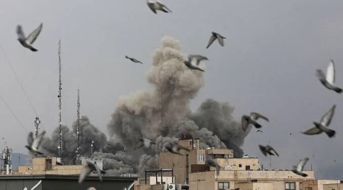 أميركا وإيران على حافة التهدئة.. اتفاق مرحلي في الأفق