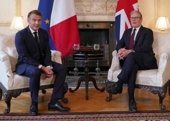 أوروبا تتحرك في هرمز.. هل تفرض عقوبات جديدة على إيران؟