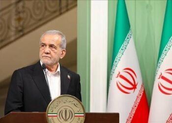 هل تتجه إيران لفتح باب التفاوض مجددًا مع أميركا؟