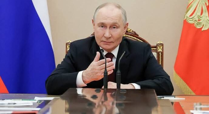 هل تنجح وساطة بوتين في احتواء التصعيد مع إيران؟