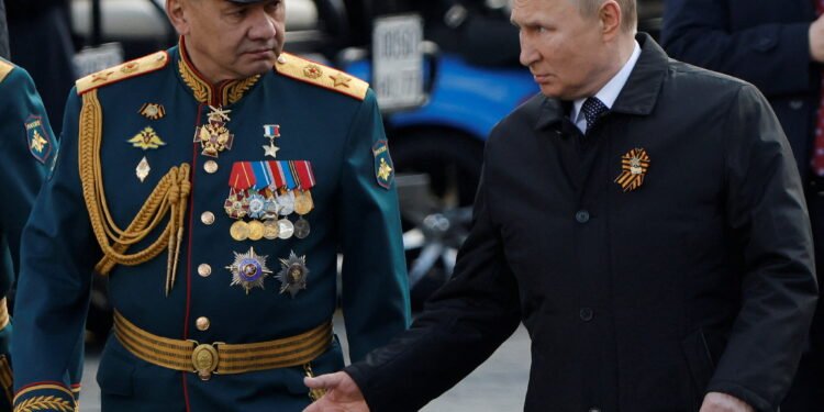 بوتين بين جبهتين: تقدّم عسكري بلا نصر سياسي